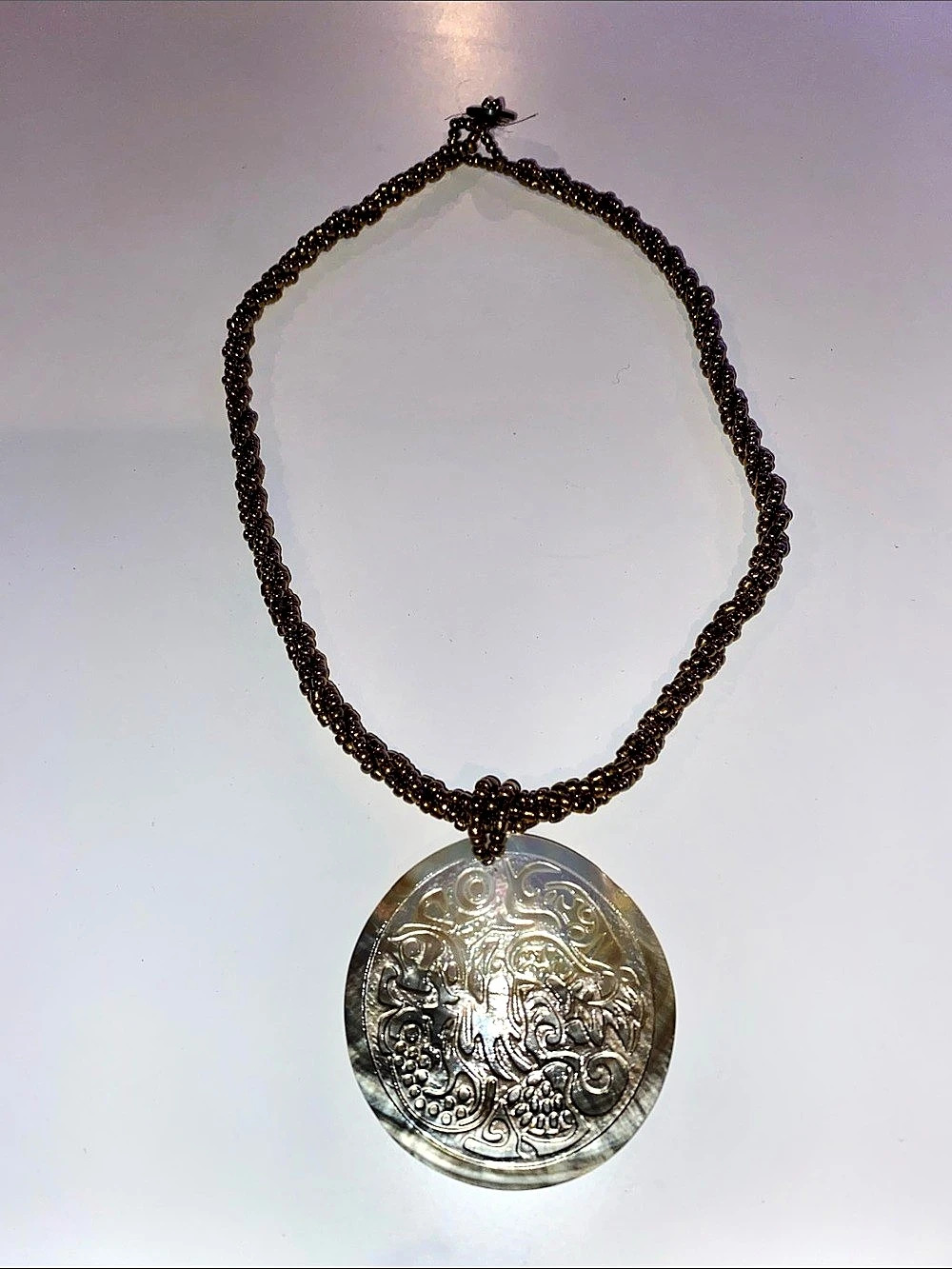 Vintage Shell Pendant Necklace in Brown